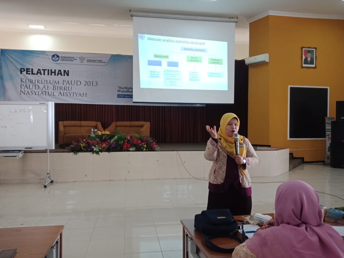 Lomba Cover Lagu Muktamar XIV : Nasyiah Berkiprah